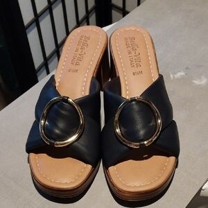 Bella Vita Navy Slide Sandals with Gold Ring
